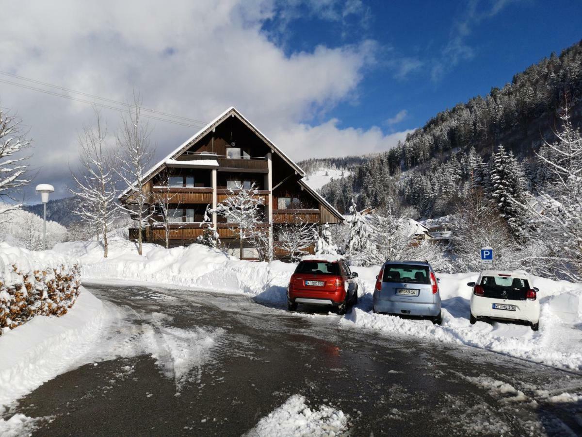 C1 Albmatte-Fewo Sauna, Hallenbad Aussenbecken Massagen Nebenan Menzenschwand-Hinterdorf المظهر الخارجي الصورة